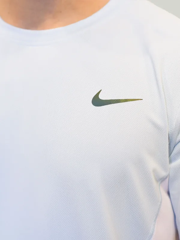 Nike Dri-FIT Men's T-Shirt White price in Pakistan